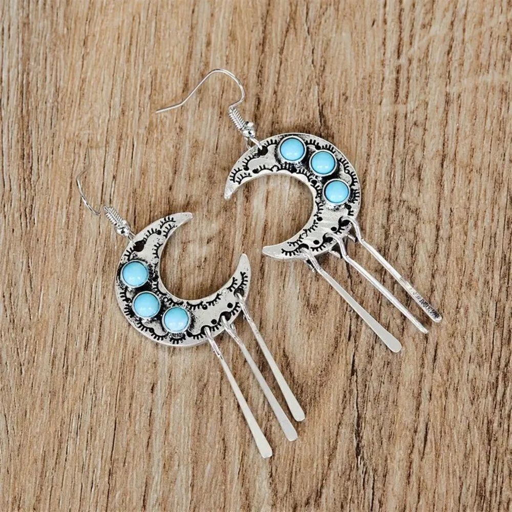 Moon drop earrings N1068
